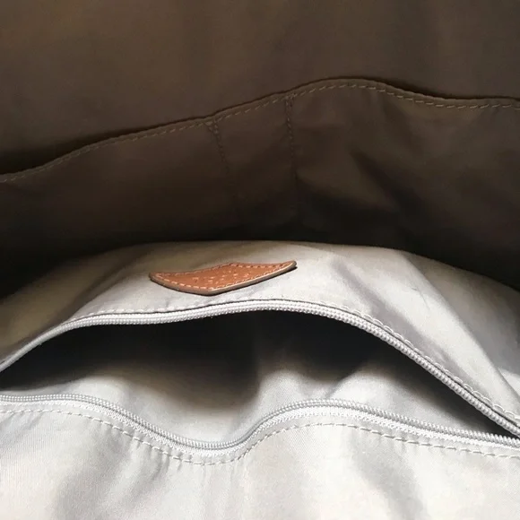 Green Leather Tote Bag - Picture 6 of 9